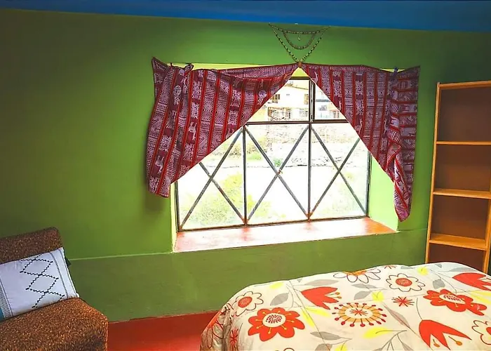 Aguaymanto Hostal *